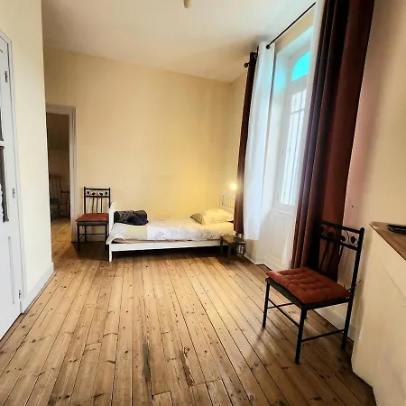 Сasa de vacaciones Meublé De Tourisme Courts Séjours Déplacements Professionnels Ruelle-sur-Touvre